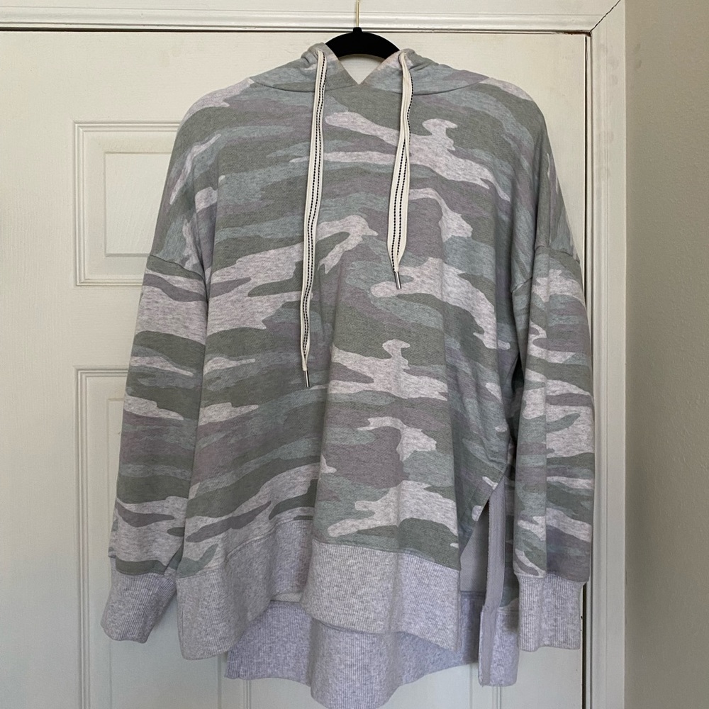 Camo print aerie sweatshirt